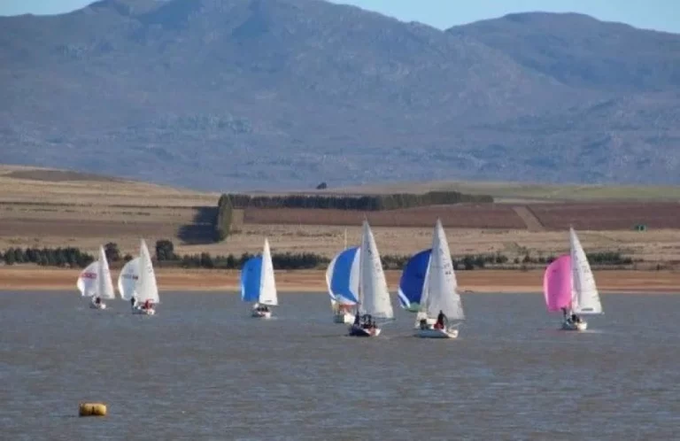 keelboat_sailing_theewater_sports_club_3-be797289