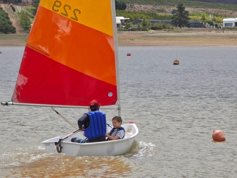 Dinghy Sailing at Theewater Sports Club, Theewaterskloof Dam – February 2026